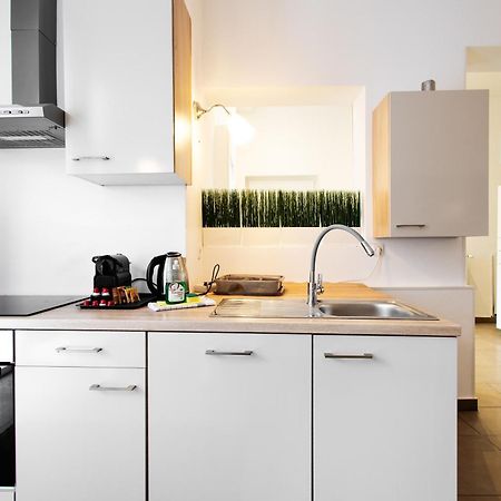 Apartments 4 You Red Star 8 Вена Экстерьер фото