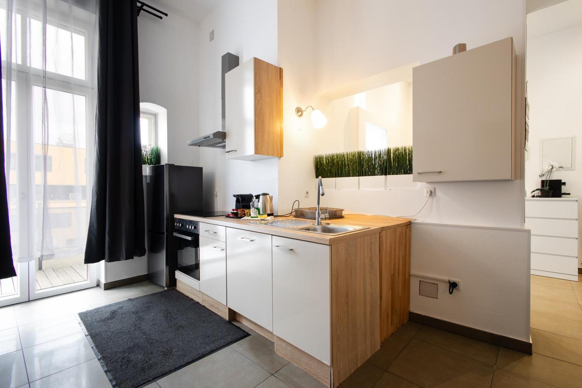 Apartments 4 You Red Star 8 Вена Экстерьер фото