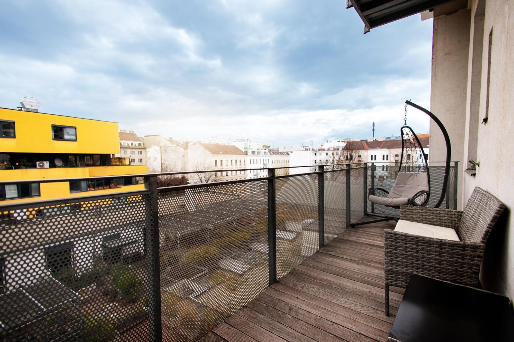 Apartments 4 You Red Star 8 Вена Экстерьер фото